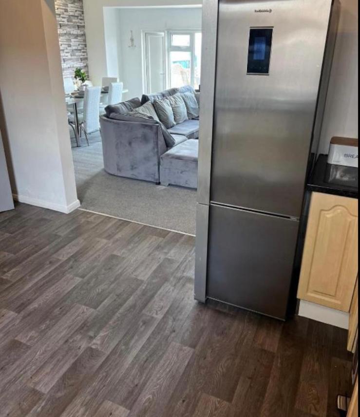 Sea View Apartment Large Balcony Whirlpool Bath 2 Bedrooms Sky Glass Tv 브리들링턴 외부 사진